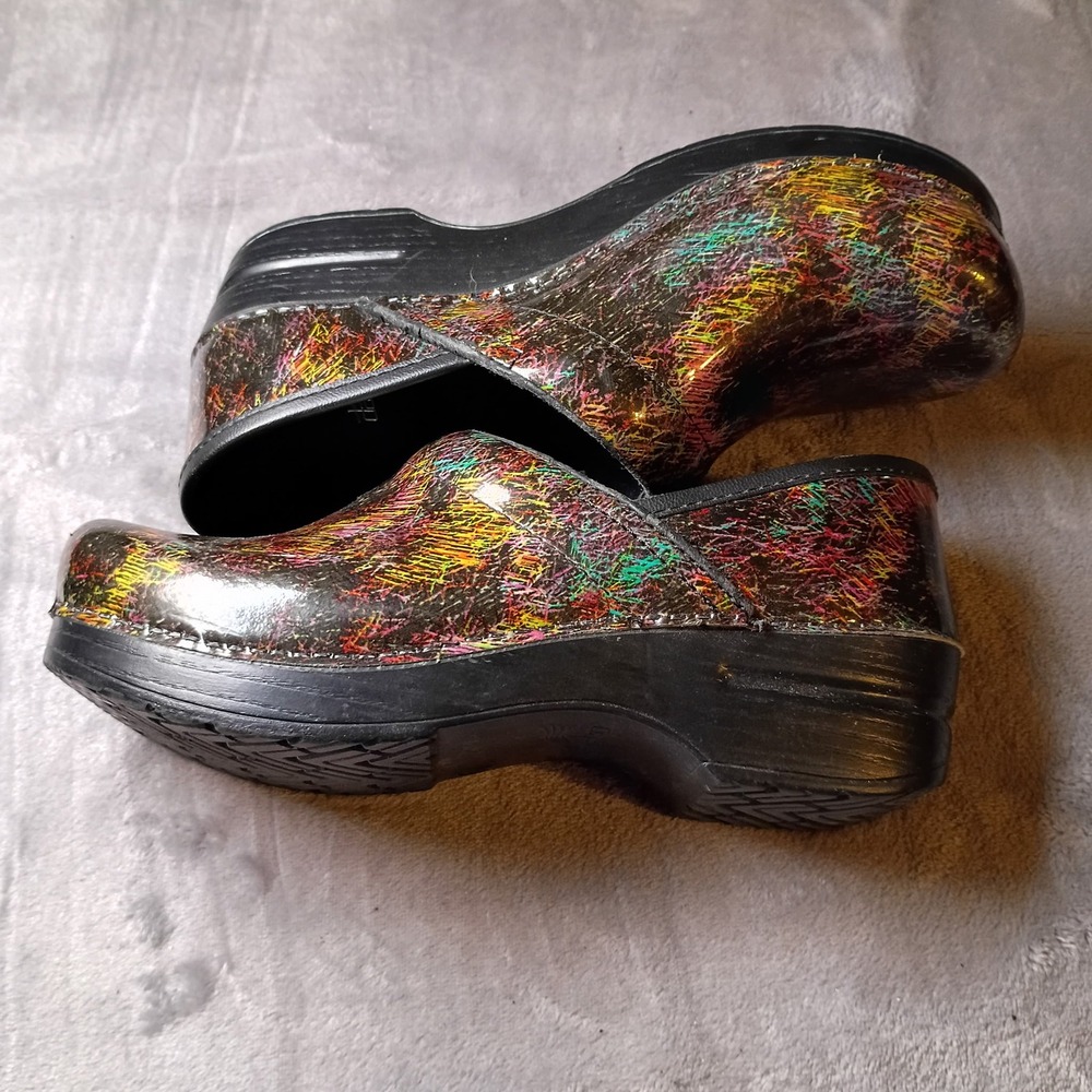 Dansko Professional Clogs Multi Color Scribble Patent Leather 37 Made in Italy